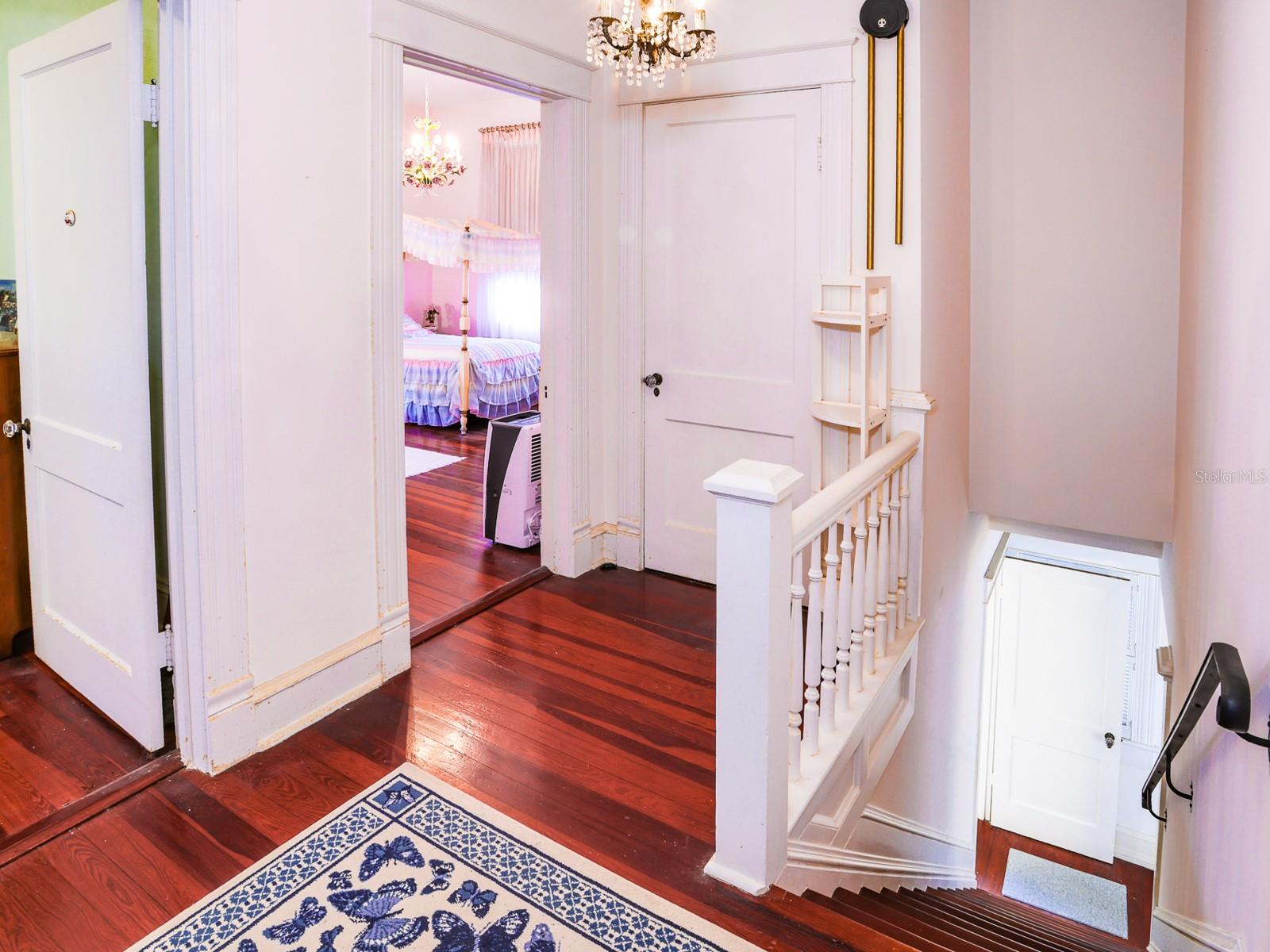 Image 47 of 71 For 1095 Broadway Avenue