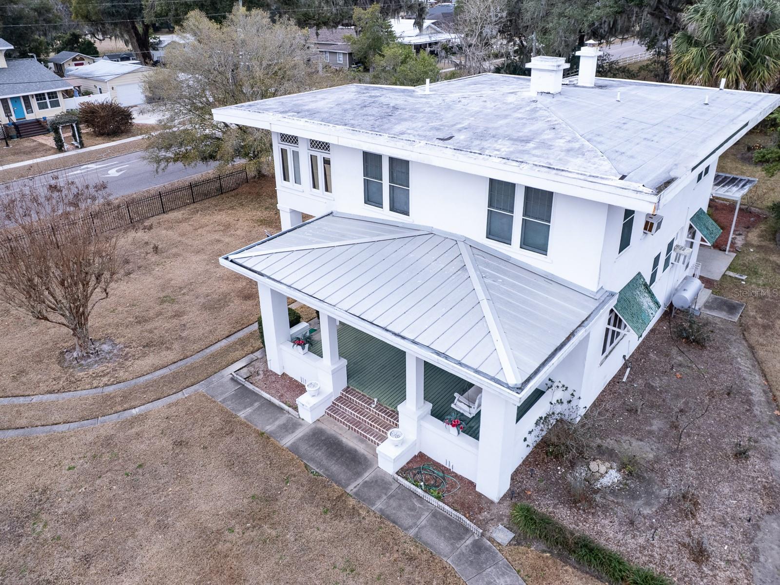 Image 57 of 71 For 1095 Broadway Avenue