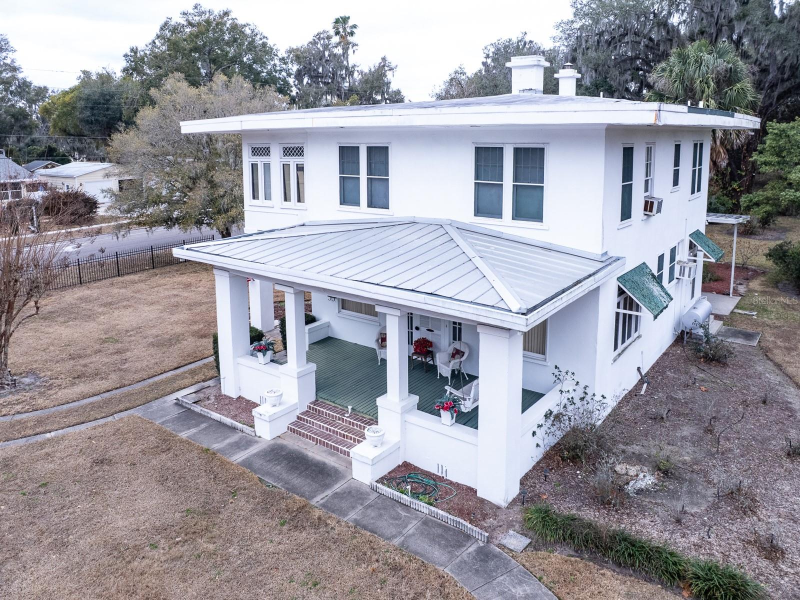 Image 58 of 71 For 1095 Broadway Avenue