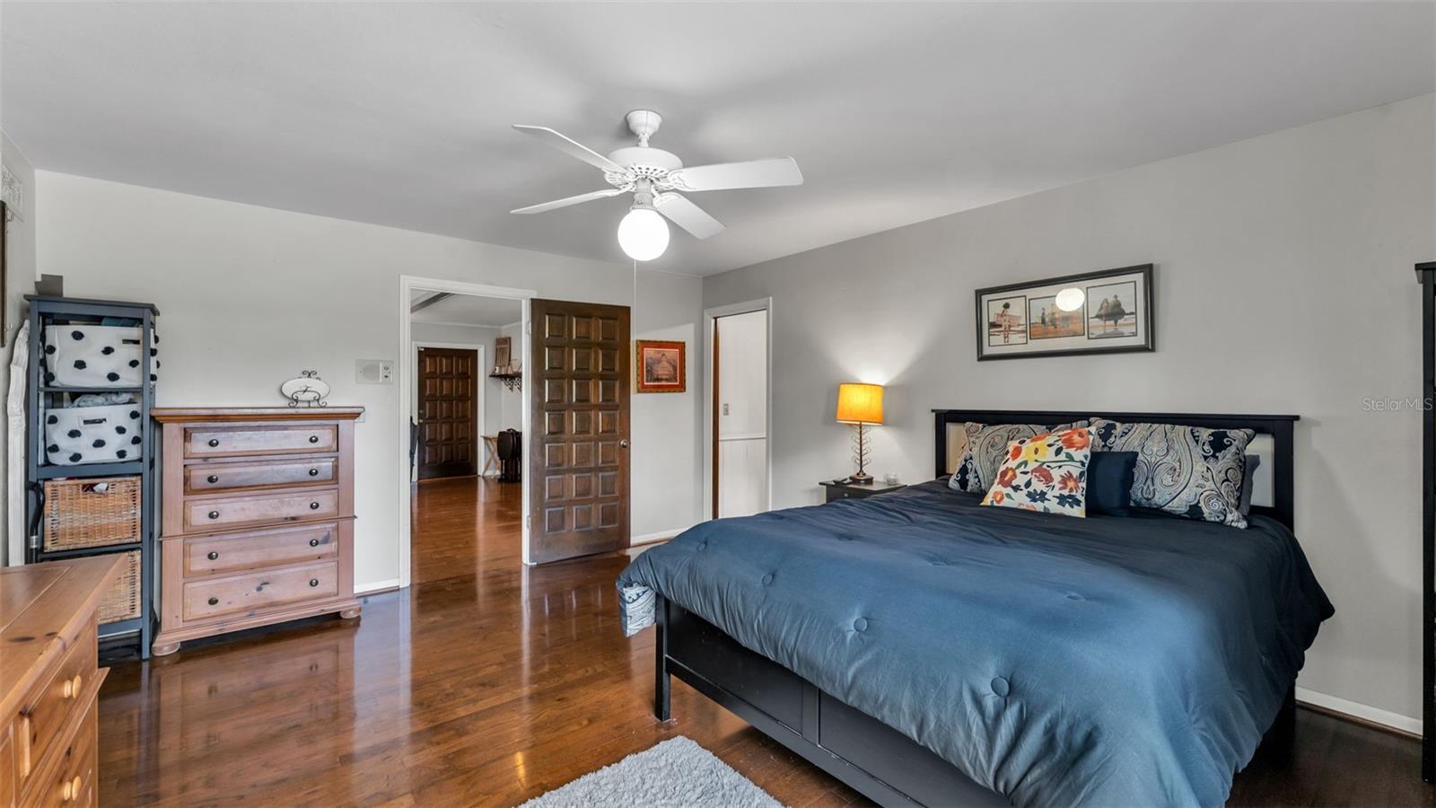 Image 26 of 81 For 153 Lake Otis Road