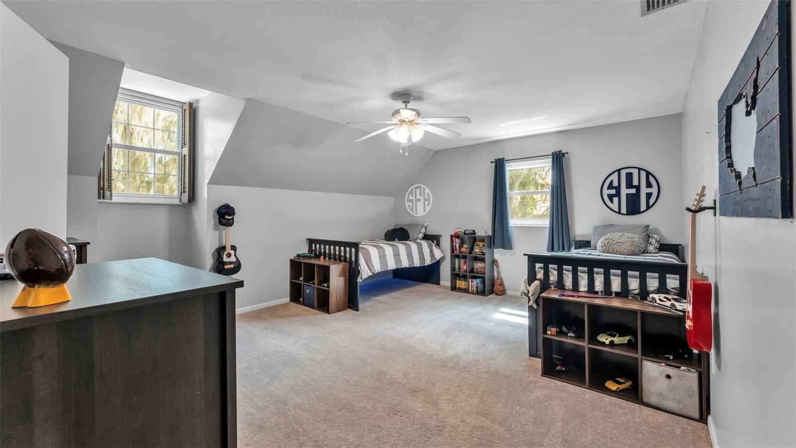 Image 47 of 81 For 153 Lake Otis Road