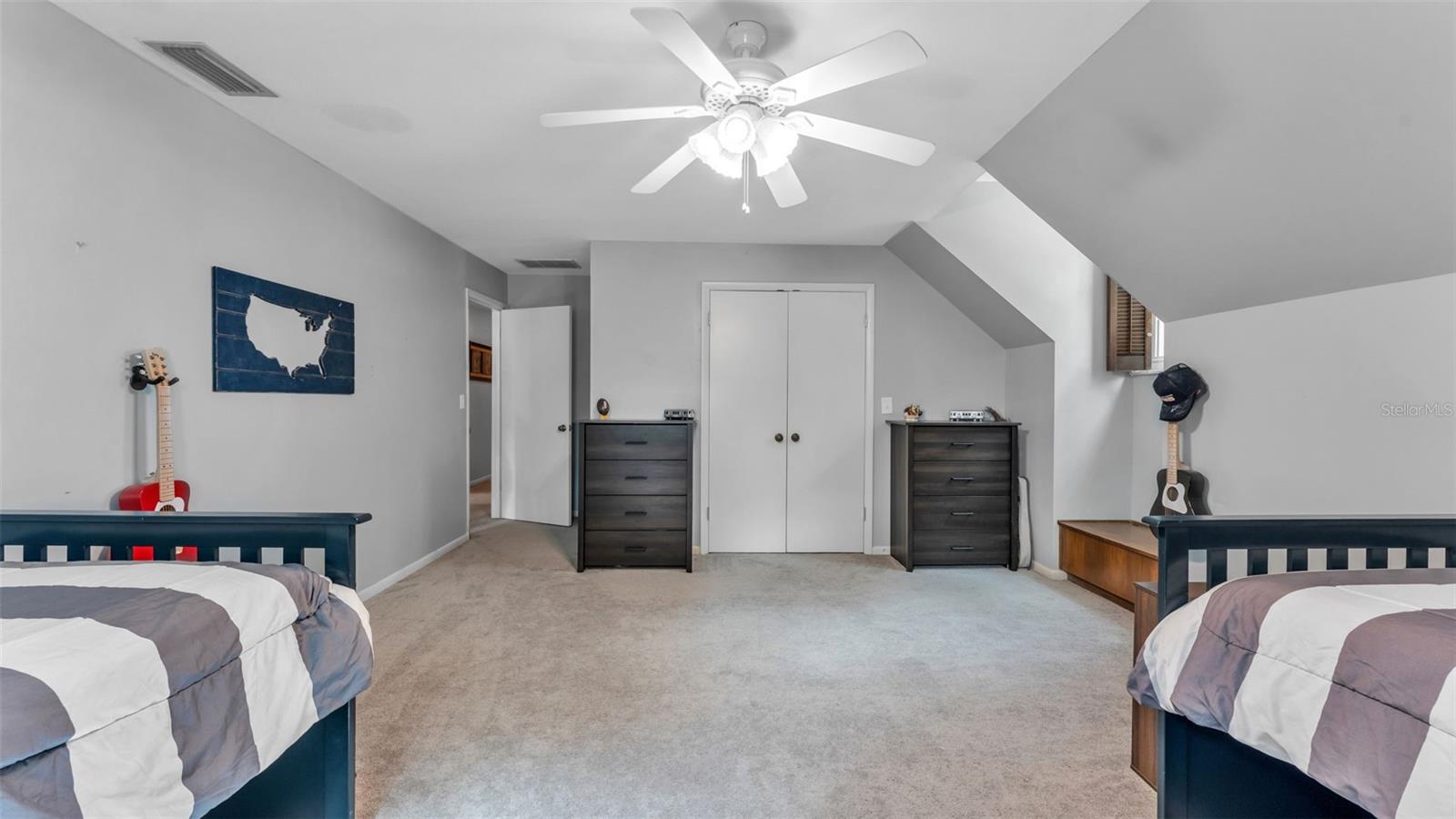 Image 48 of 81 For 153 Lake Otis Road