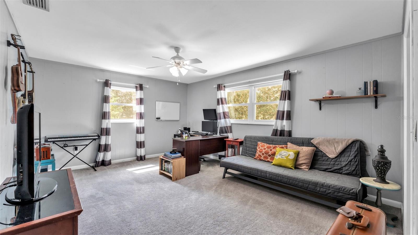 Image 53 of 81 For 153 Lake Otis Road