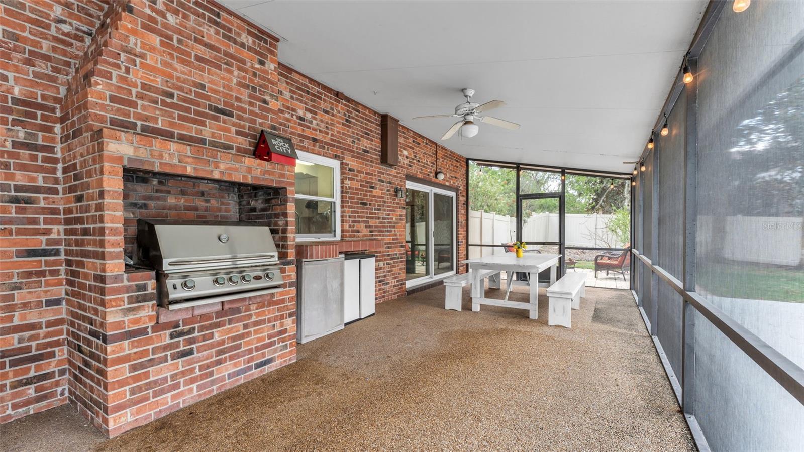 Image 56 of 81 For 153 Lake Otis Road