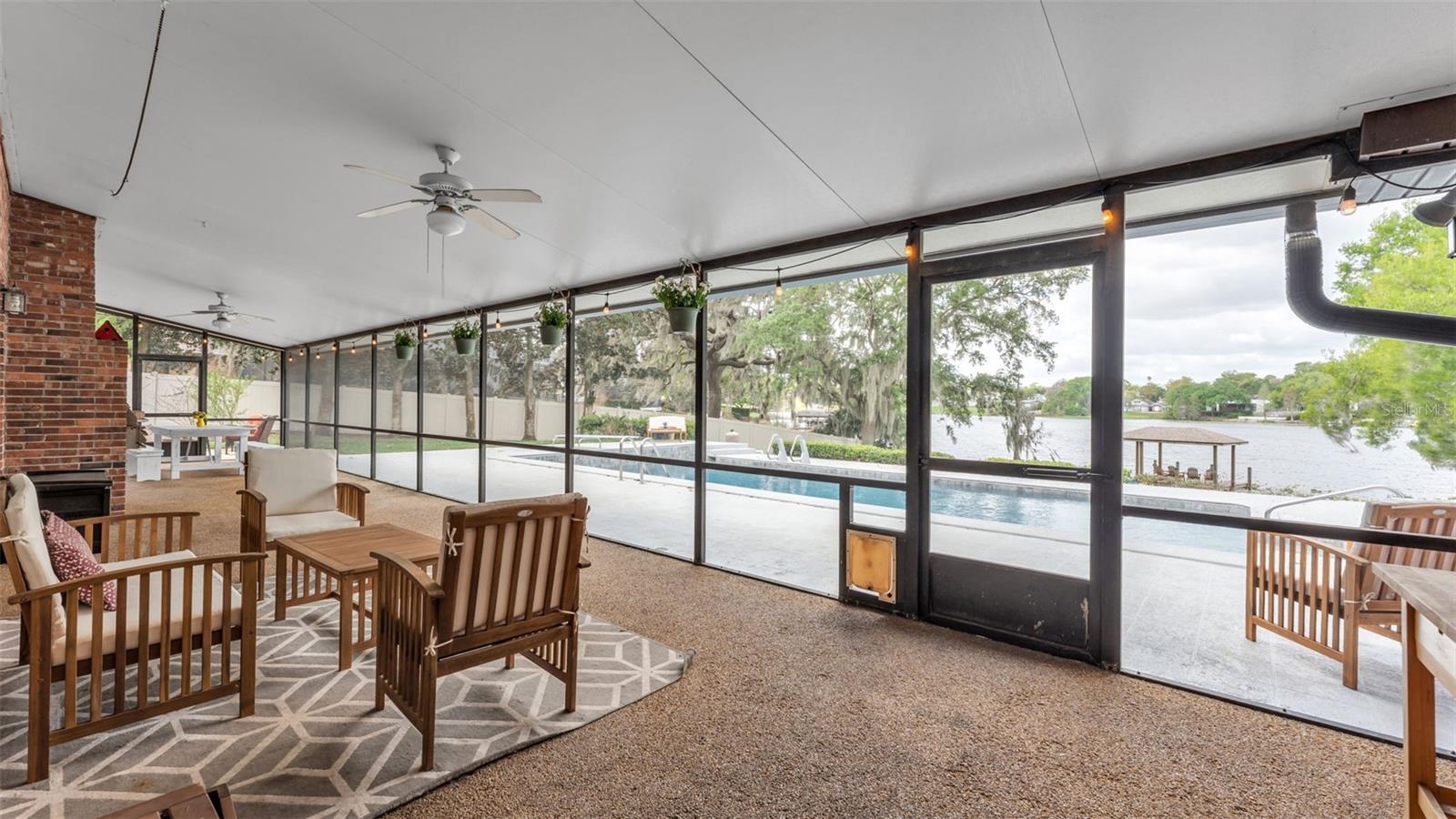 Image 57 of 81 For 153 Lake Otis Road