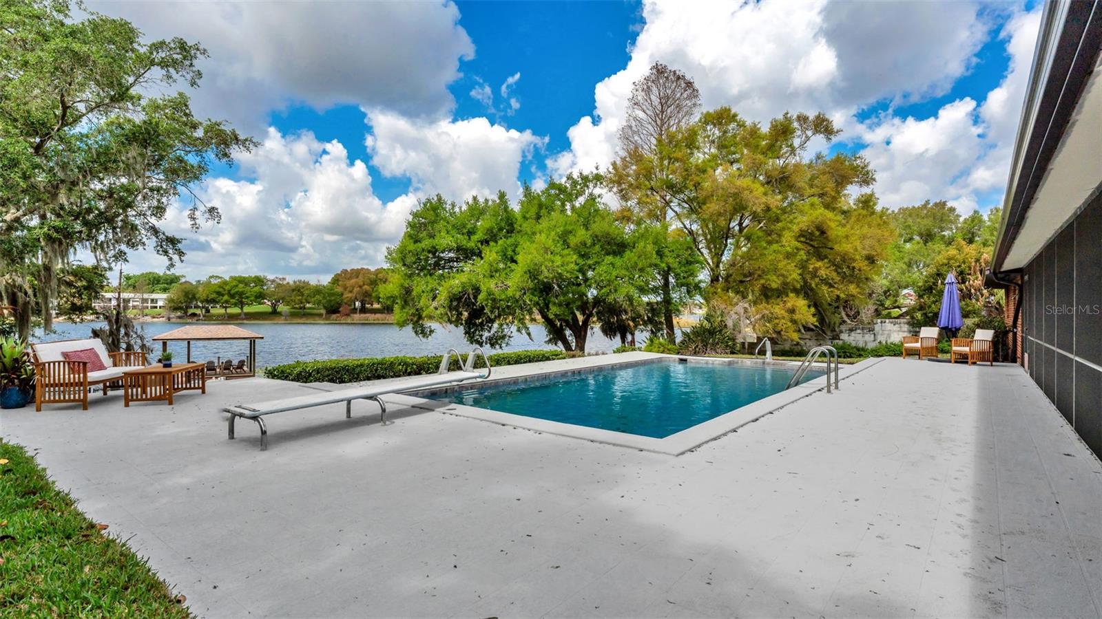 Image 59 of 81 For 153 Lake Otis Road