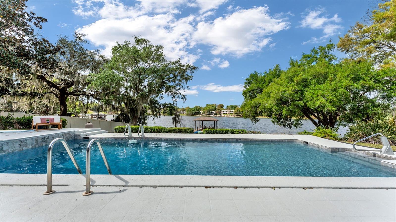 Image 62 of 81 For 153 Lake Otis Road