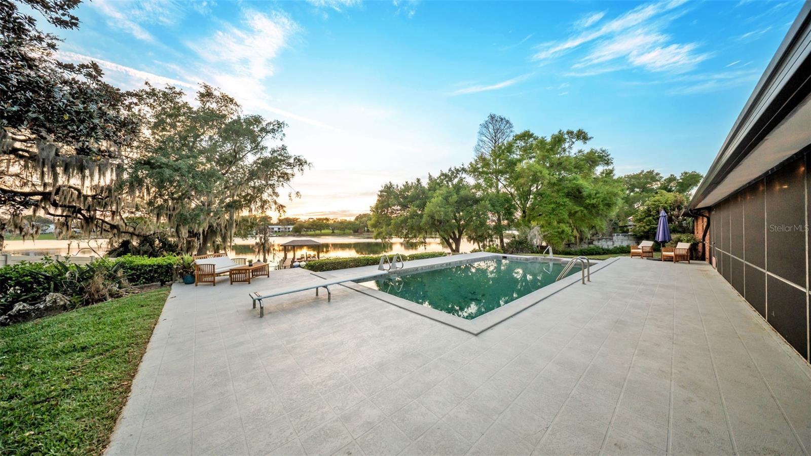 Image 85 of 93 For 153 Lake Otis Road