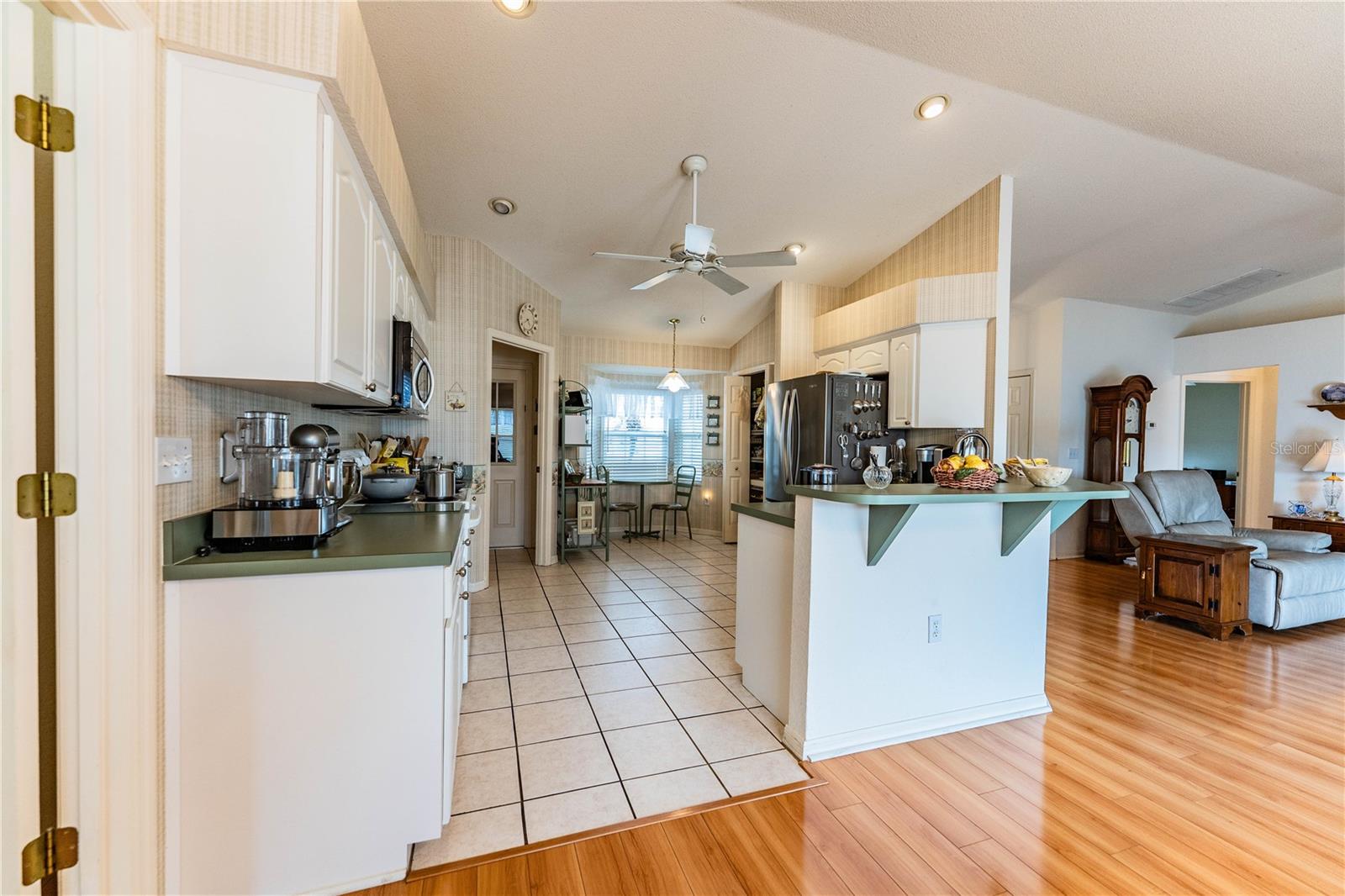 Image 13 of 52 For 4127 Chelsea Lane