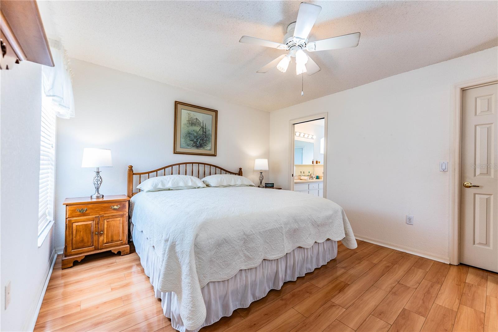 Image 21 of 52 For 4127 Chelsea Lane