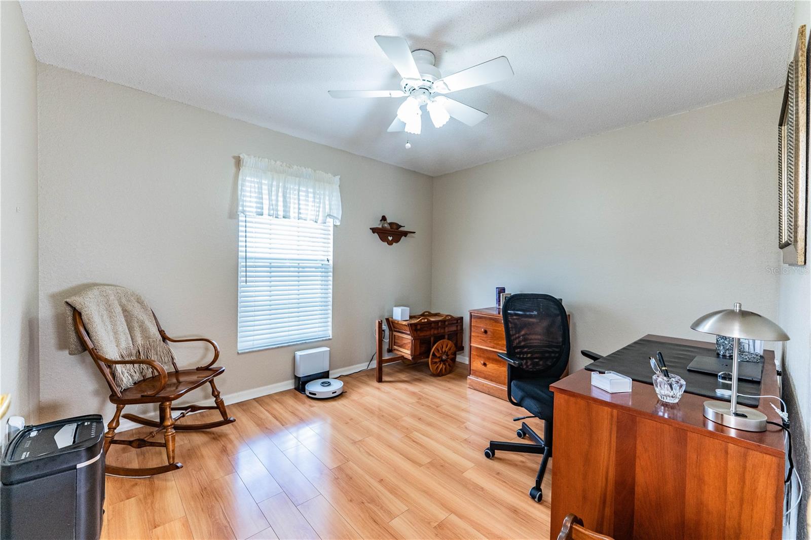 Image 27 of 52 For 4127 Chelsea Lane