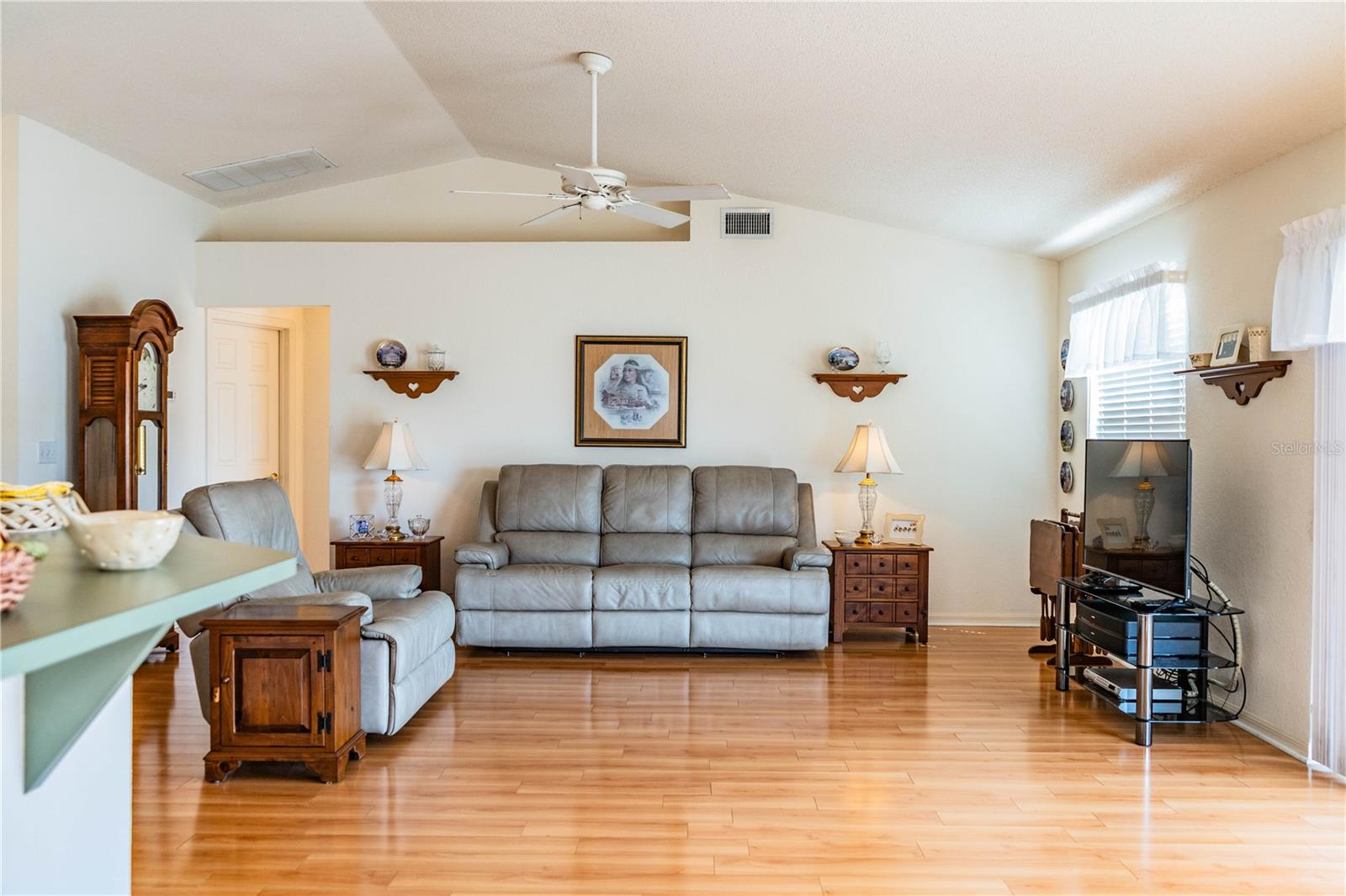 Image 8 of 52 For 4127 Chelsea Lane