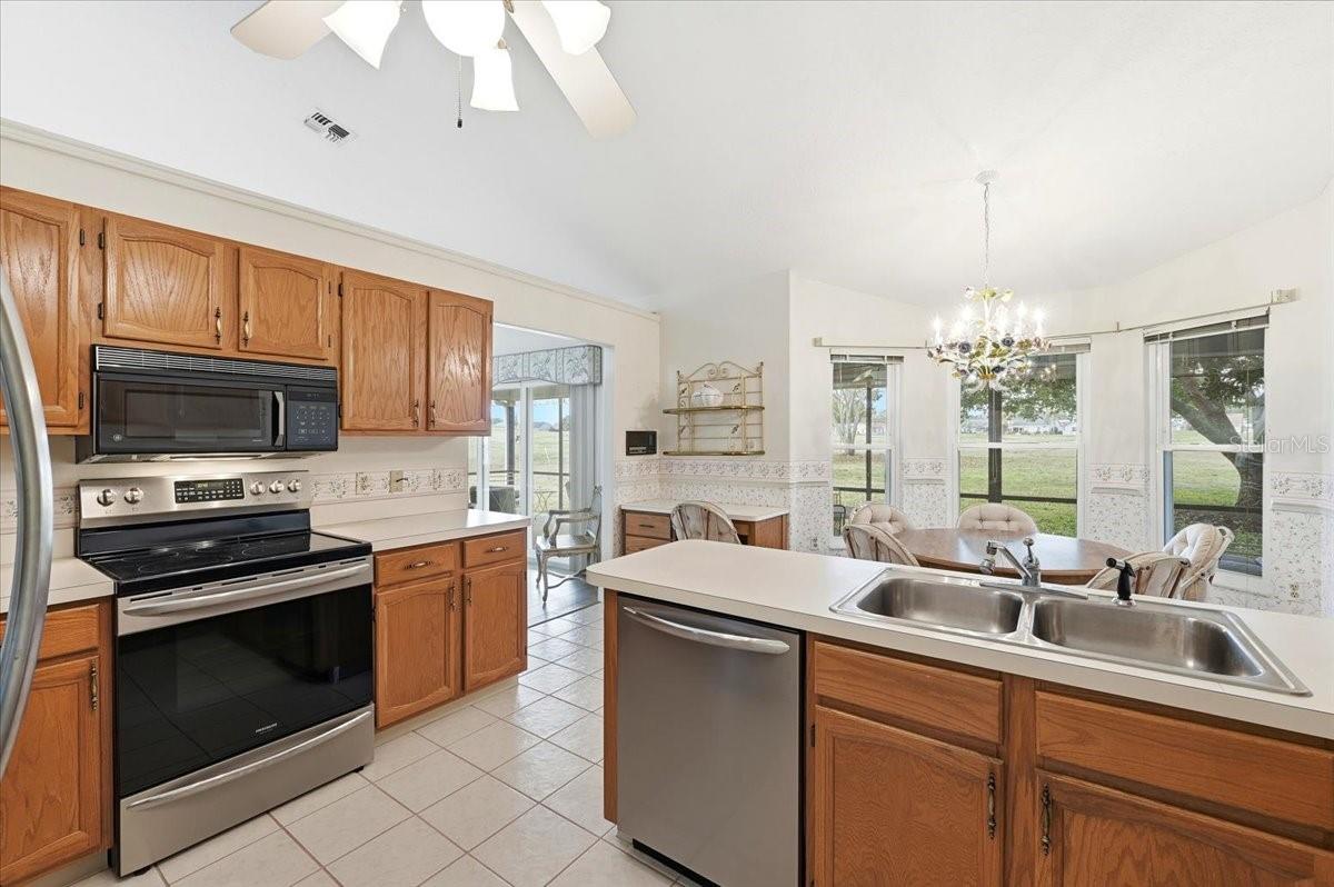 Image 11 of 89 For 6260 Crane Drive