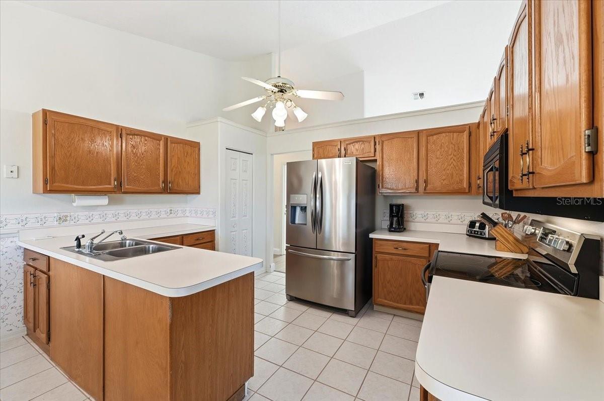 Image 12 of 89 For 6260 Crane Drive