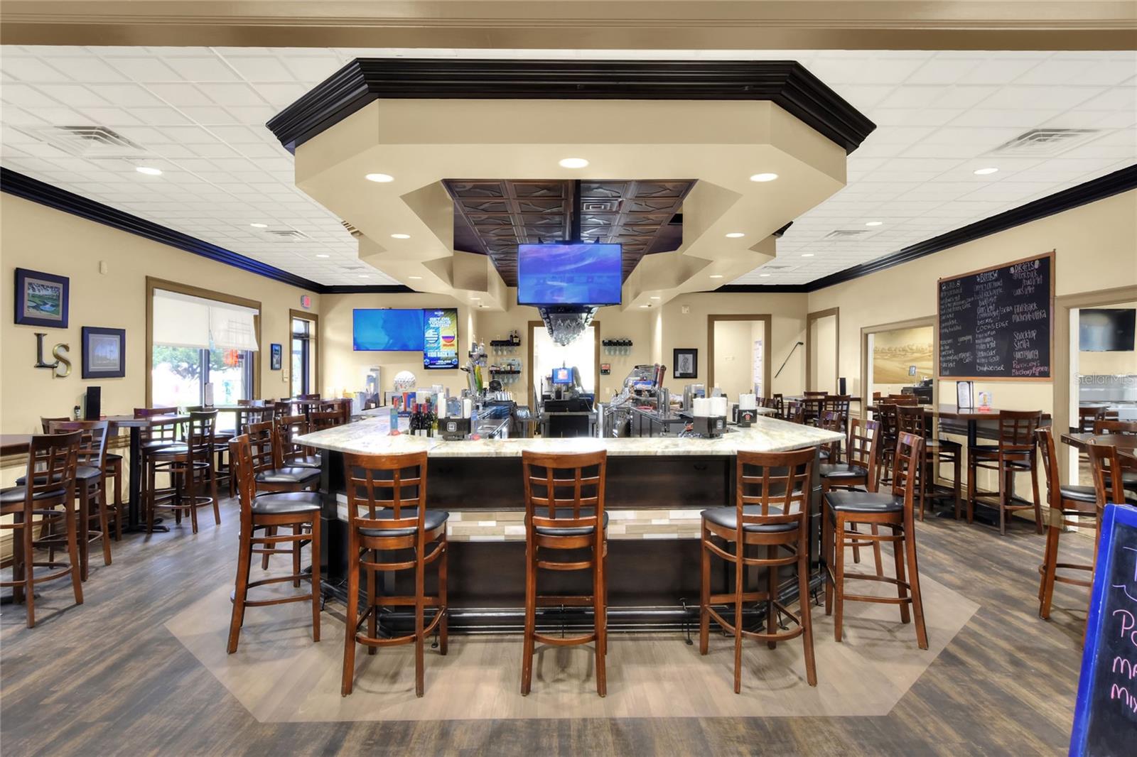 Image 56 of 89 For 6260 Crane Drive