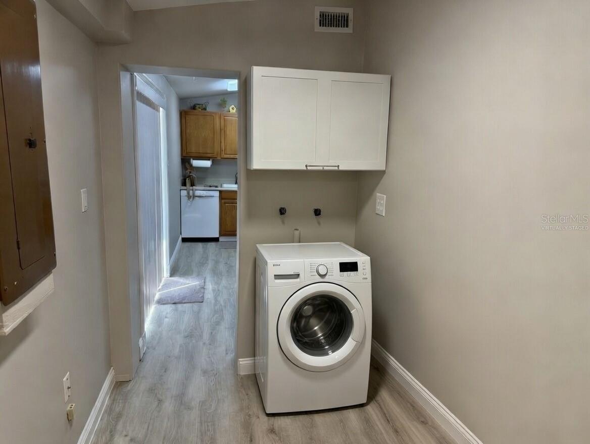 Image 12 of 34 For 1919 Alexander Drive