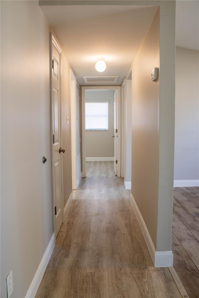 Image 27 of 34 For 1919 Alexander Drive