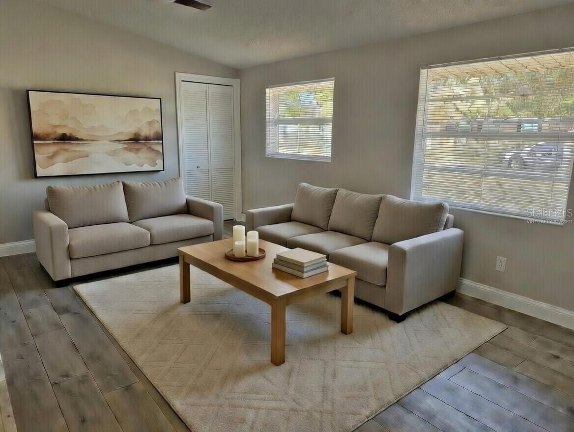 Image 3 of 34 For 1919 Alexander Drive