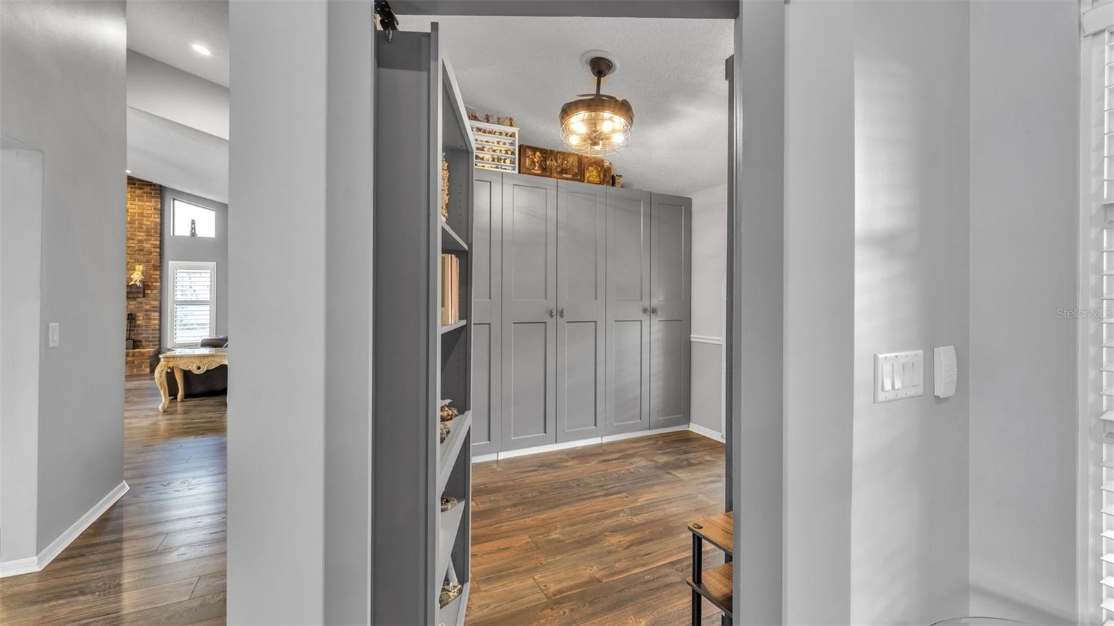 Image 22 of 70 For 2865 Hammock Drive