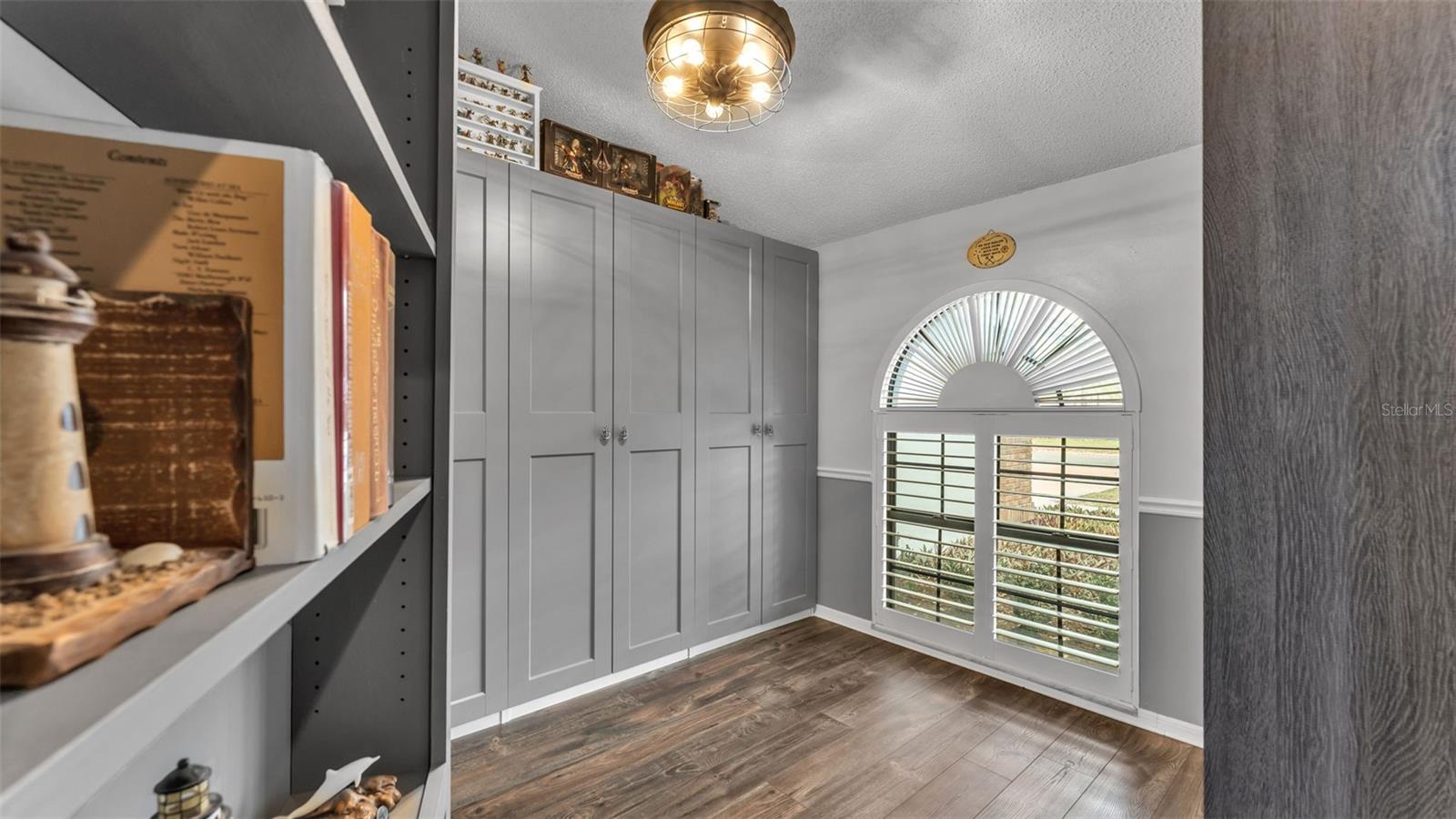 Image 24 of 70 For 2865 Hammock Drive