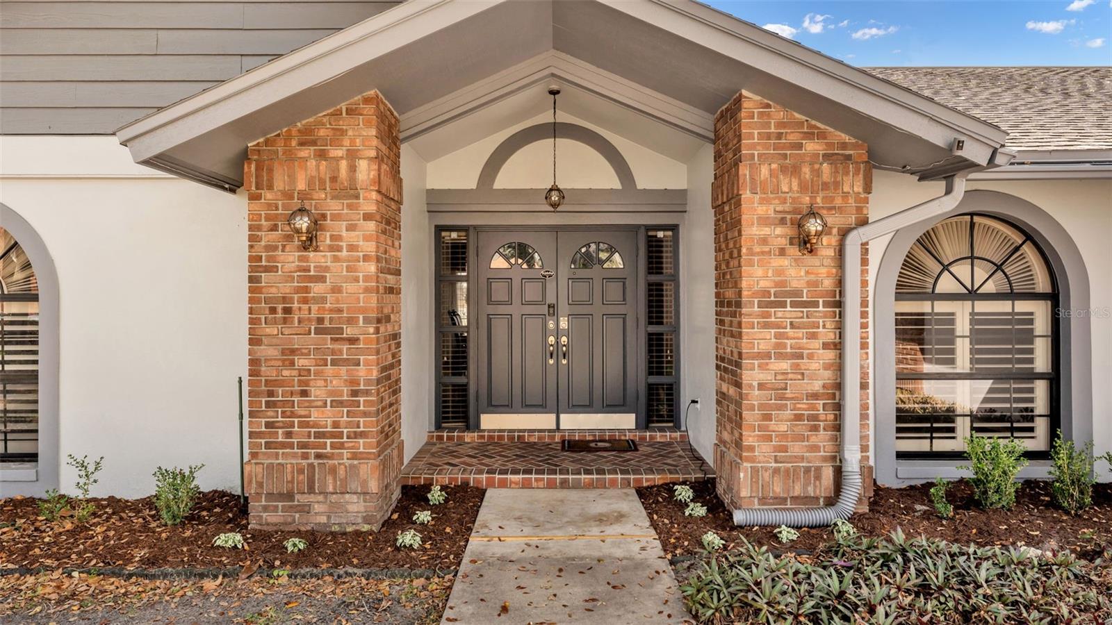 Image 4 of 70 For 2865 Hammock Drive