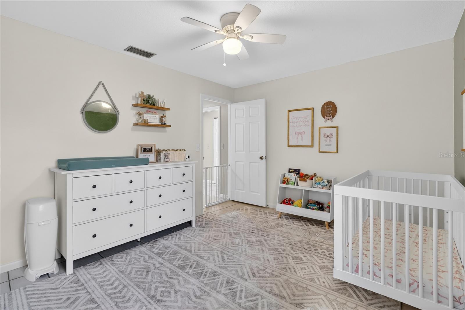 Image 37 of 51 For 4085 Old Colony Road