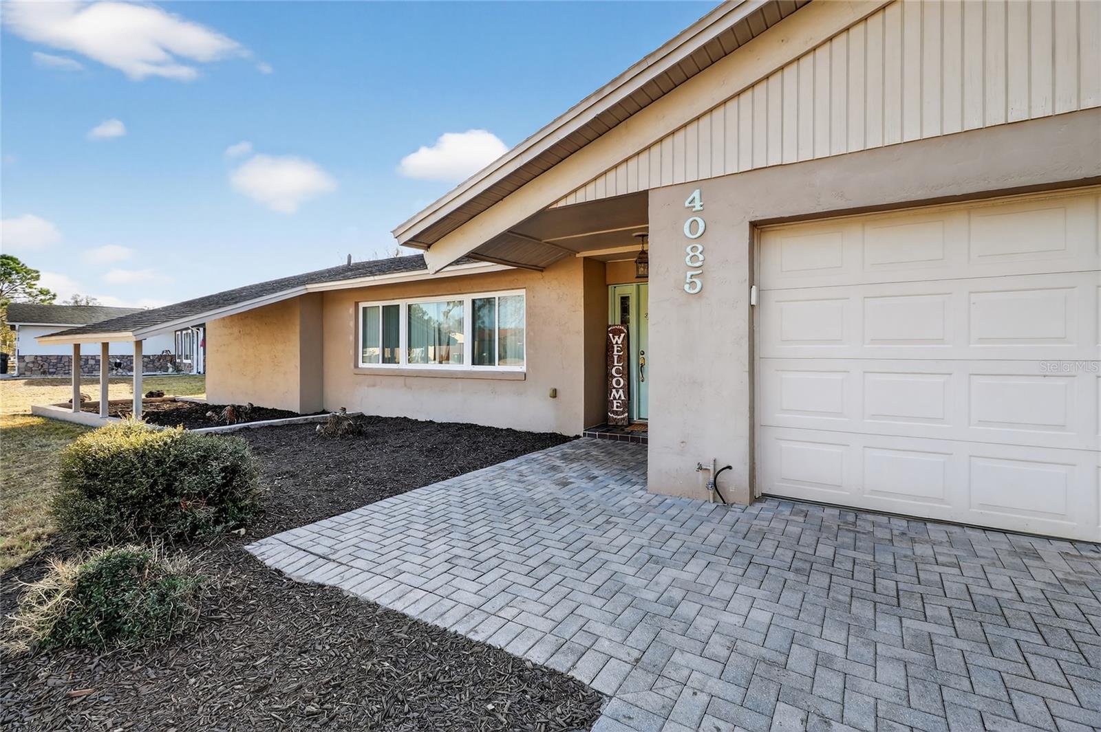 Image 6 of 51 For 4085 Old Colony Road