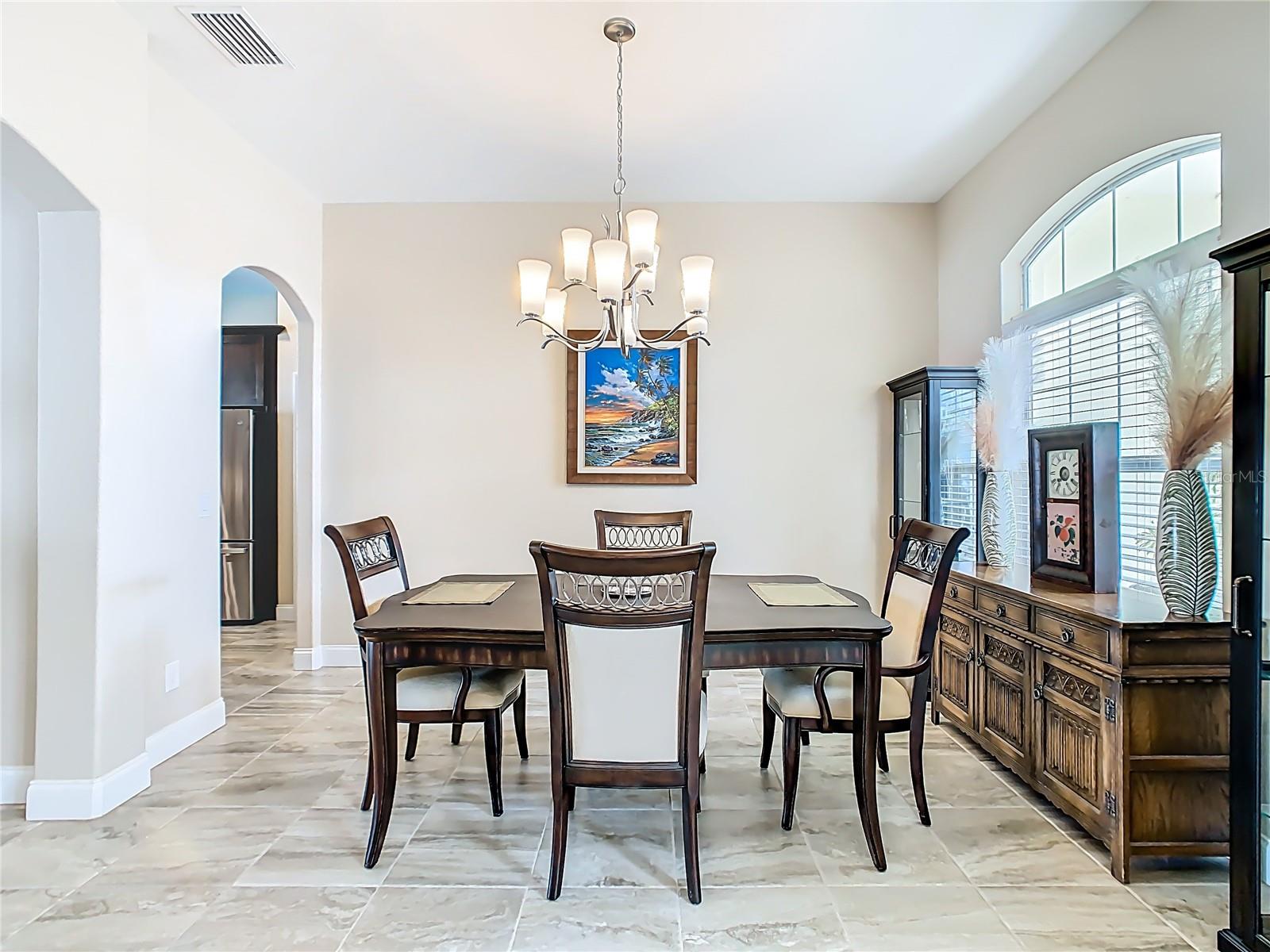 Image 5 of 56 For 3225 Pearly Drive