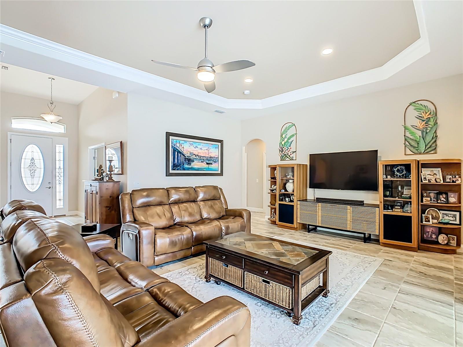 Image 7 of 56 For 3225 Pearly Drive