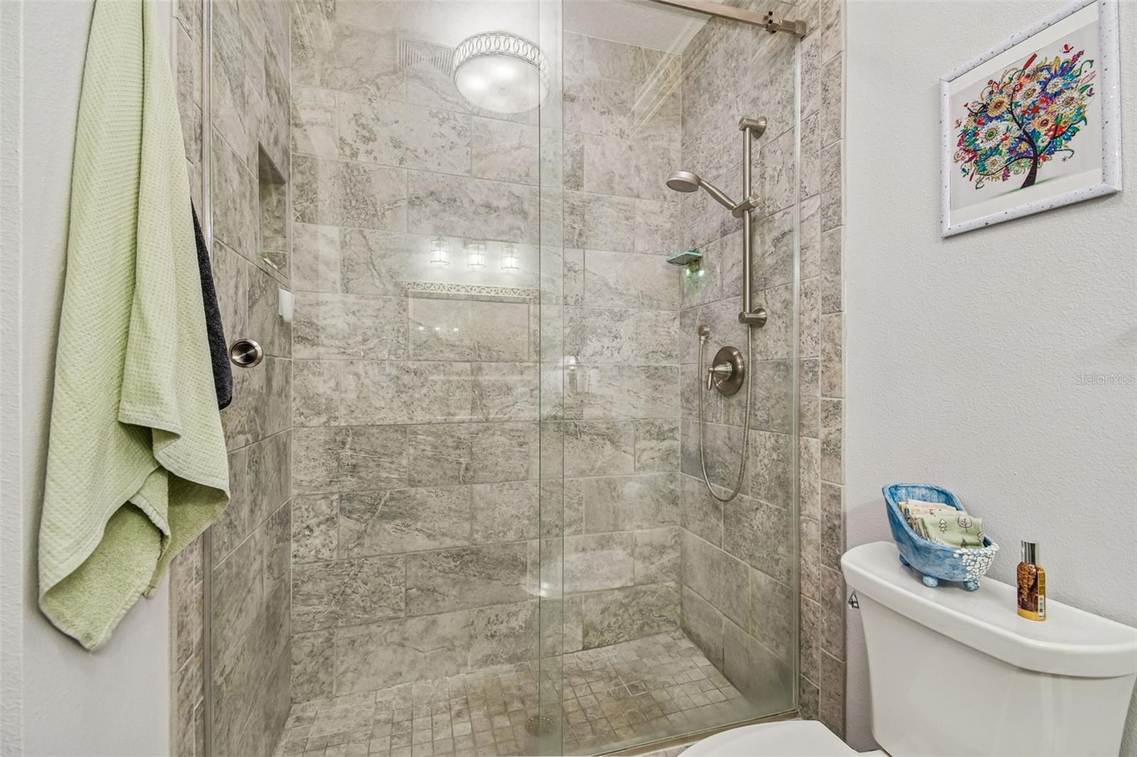 Image 34 of 54 For 6543 Trail Ridge Drive 6543