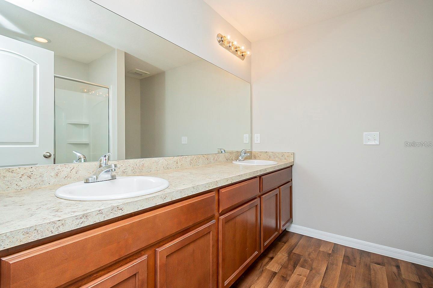 Image 7 of 15 For 5579 Maggiore Boulevard