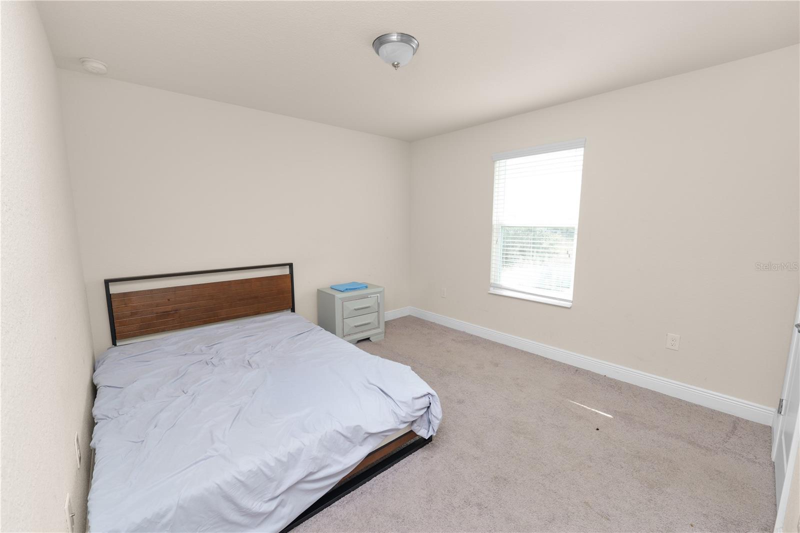 Image 35 of 51 For 829 Landmark Hills Drive