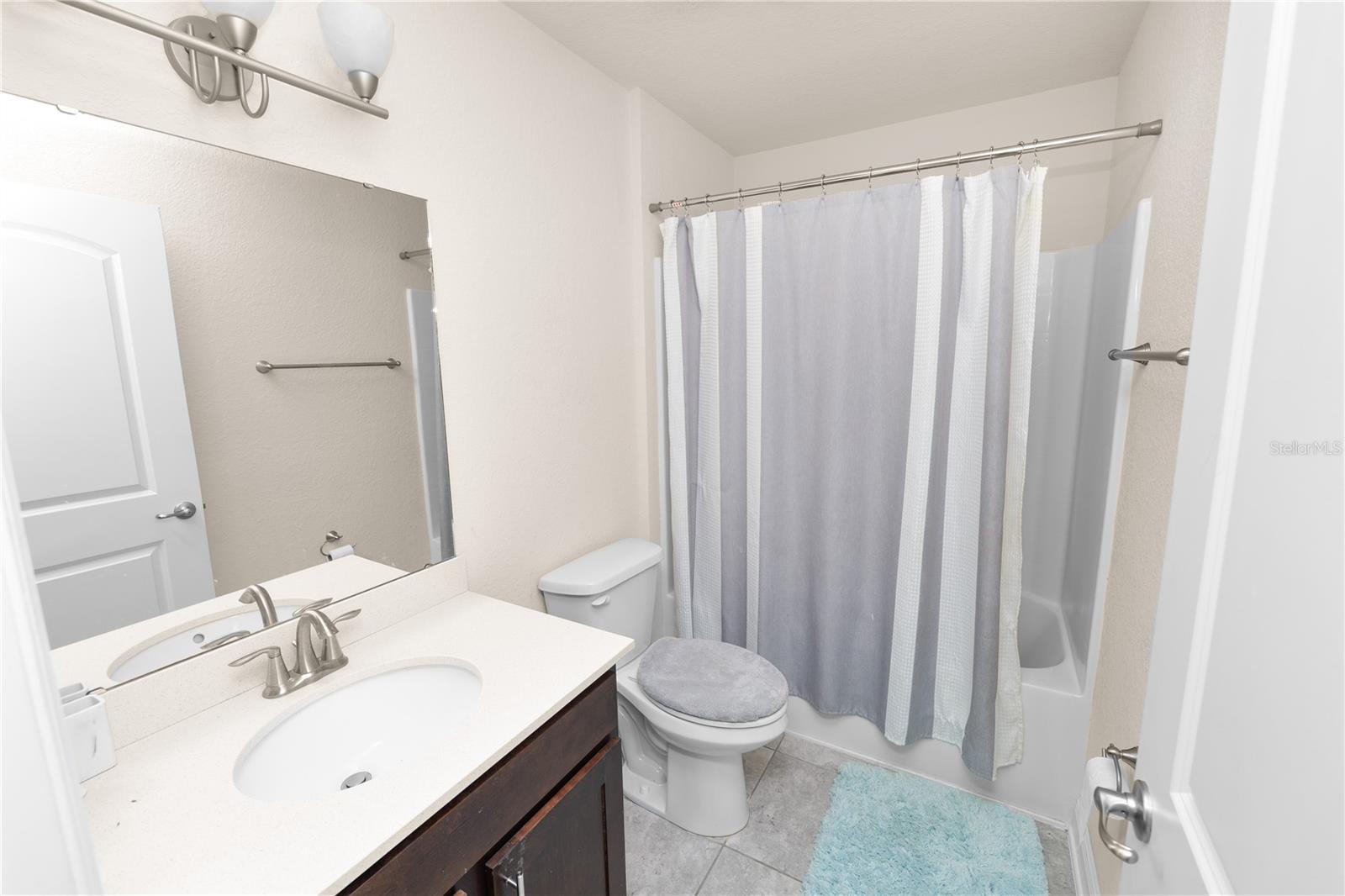 Image 40 of 51 For 829 Landmark Hills Drive