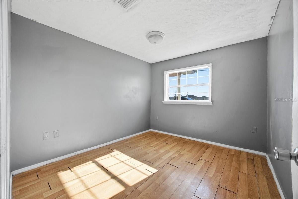 Image 12 of 36 For 3947 Pipkin Creek Road