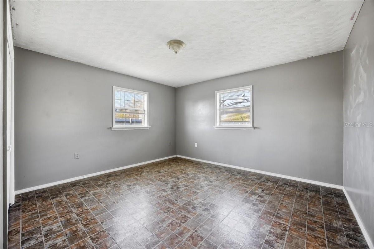 Image 14 of 36 For 3947 Pipkin Creek Road