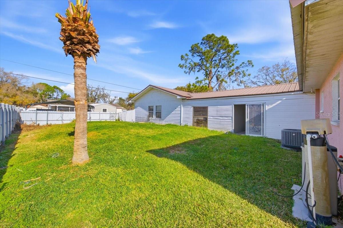 Image 21 of 36 For 3947 Pipkin Creek Road