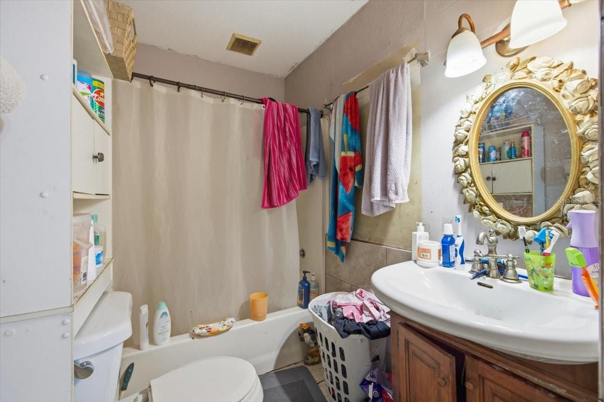 Image 31 of 36 For 3947 Pipkin Creek Road