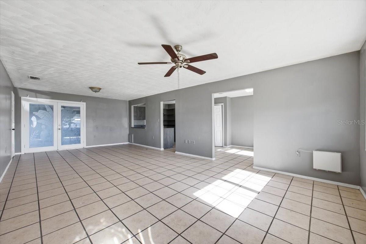 Image 6 of 36 For 3947 Pipkin Creek Road