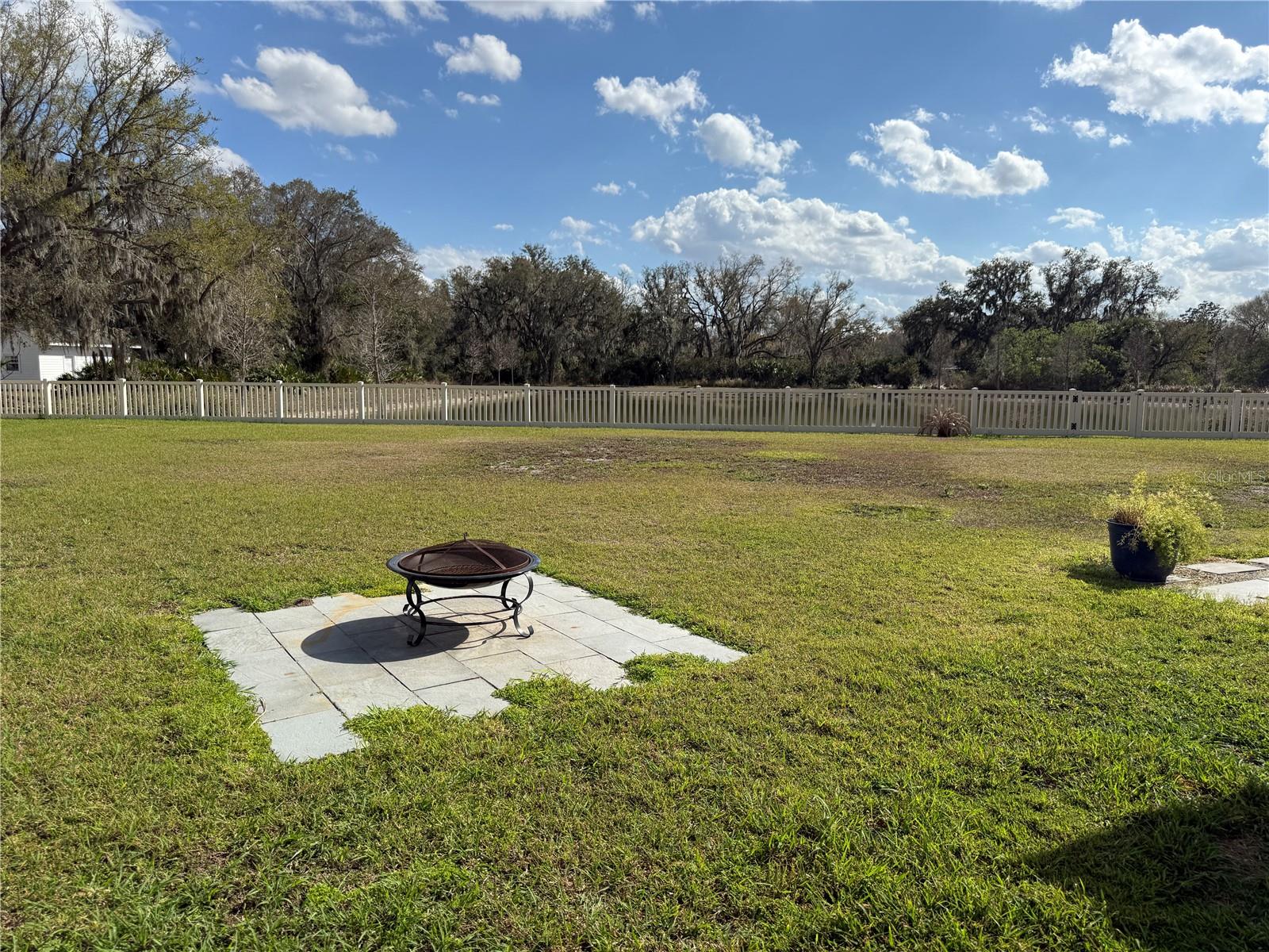 Image 52 of 71 For 3887 Spruce Creek Drive