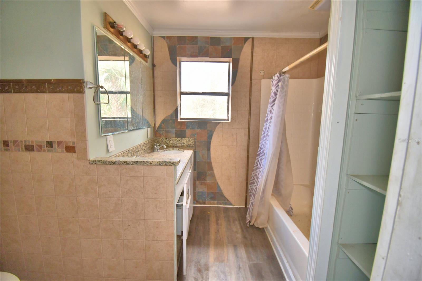 Image 25 of 51 For 3715 Old Dixie Highway