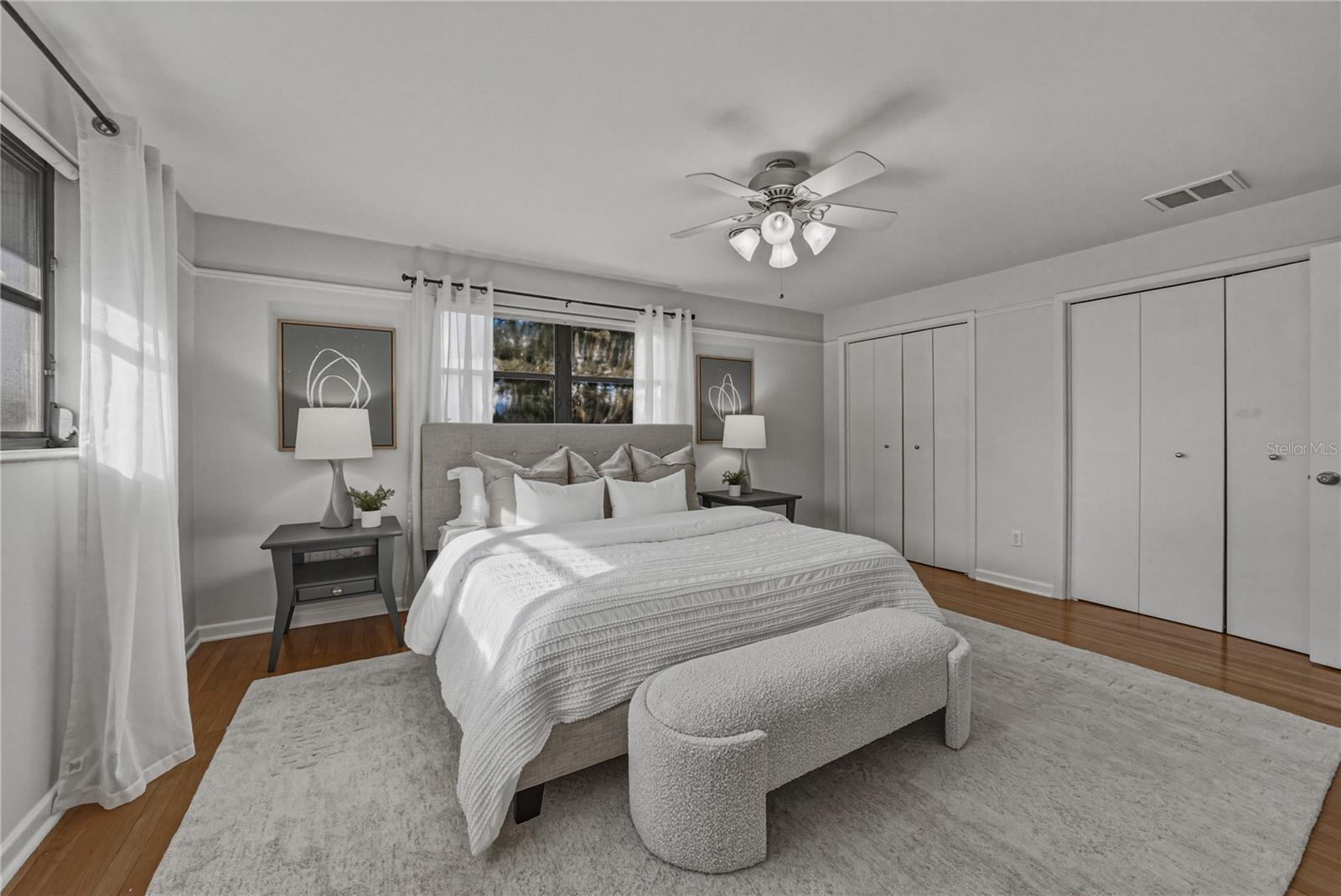 Image 22 of 74 For 2215 Woodbine Avenue