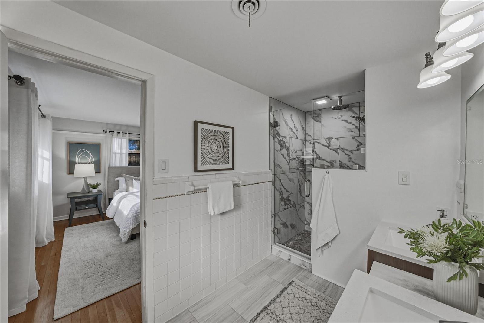 Image 27 of 74 For 2215 Woodbine Avenue