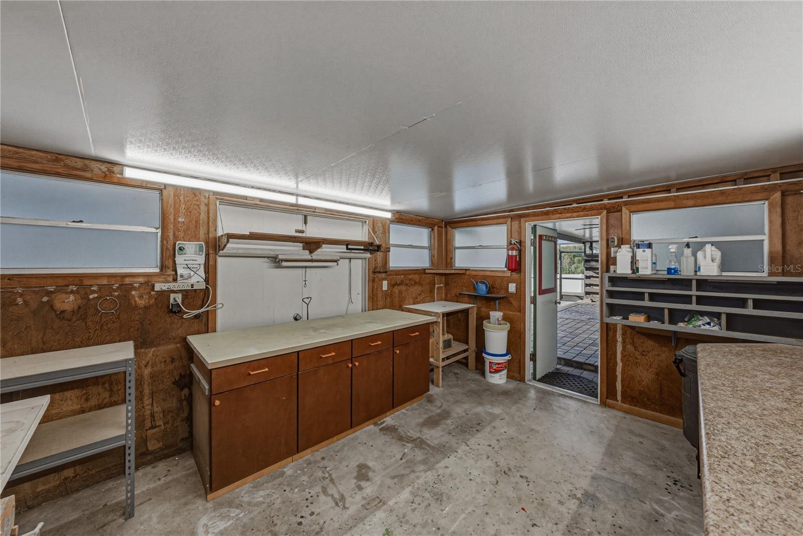 Image 46 of 74 For 2215 Woodbine Avenue