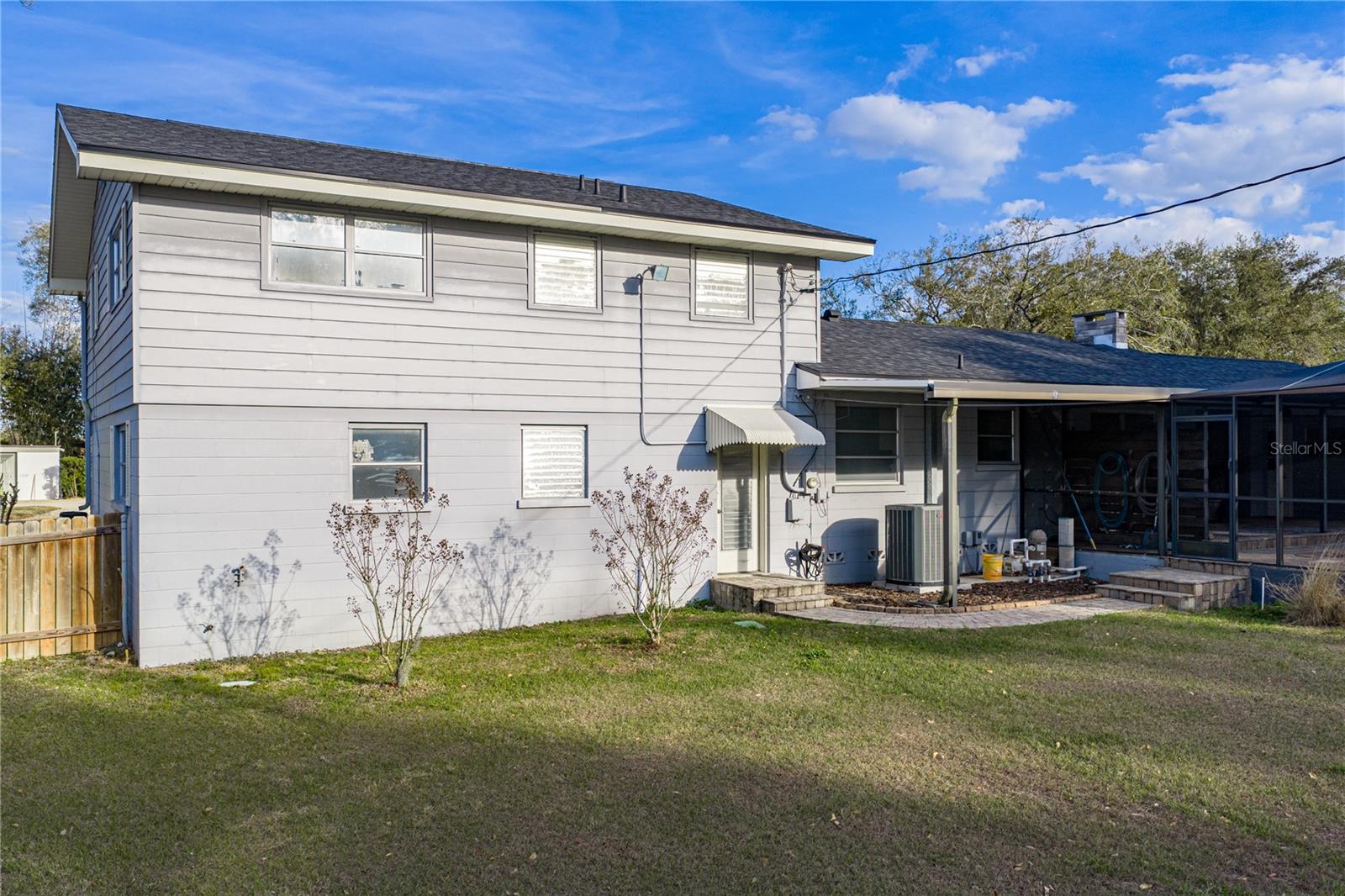 Image 50 of 74 For 2215 Woodbine Avenue