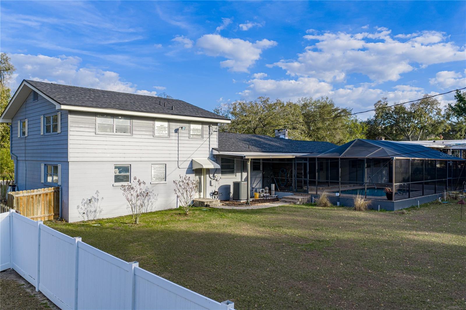 Image 61 of 74 For 2215 Woodbine Avenue