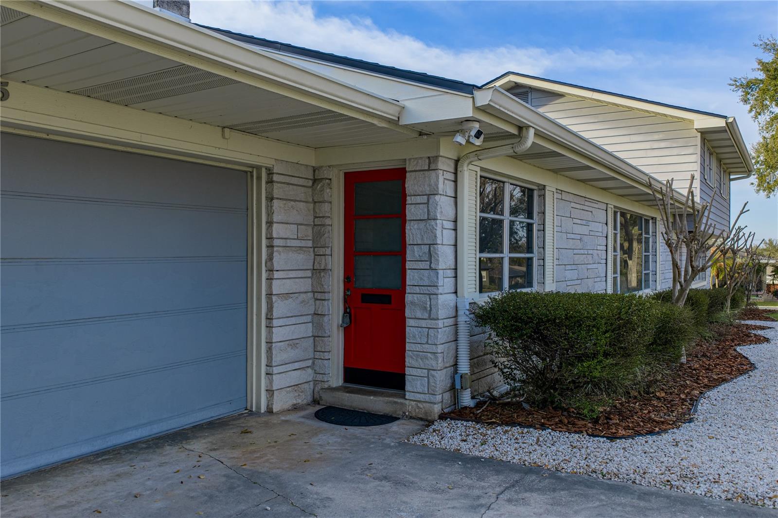 Image 65 of 74 For 2215 Woodbine Avenue