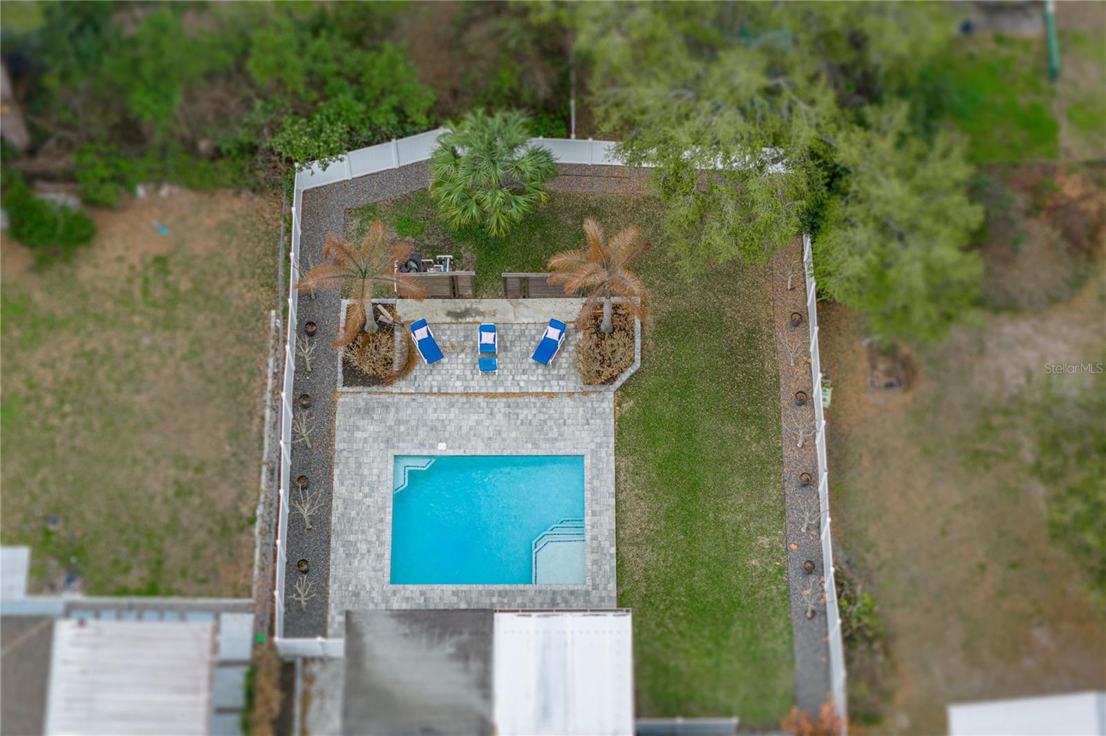 Image 3 of 69 For 1001 Euclid Avenue