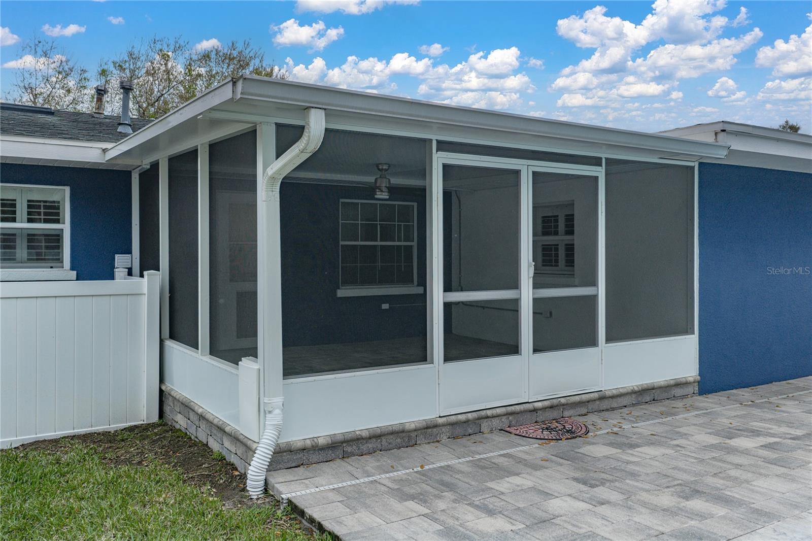 Image 37 of 69 For 1001 Euclid Avenue