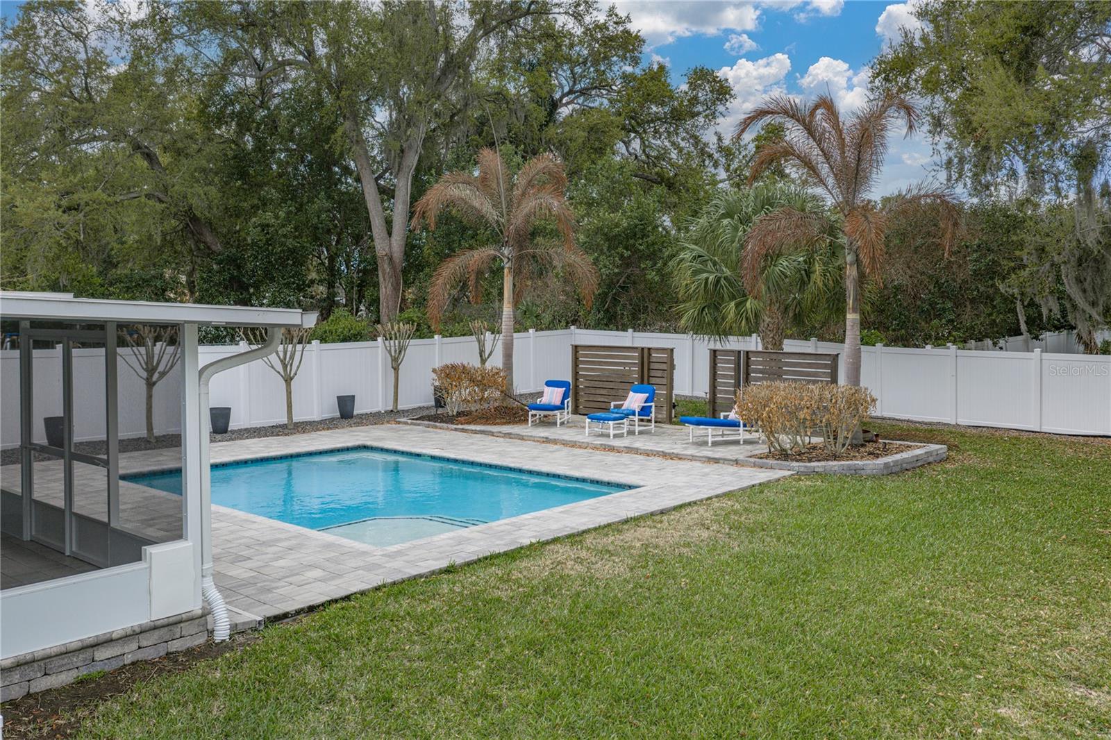 Image 41 of 69 For 1001 Euclid Avenue