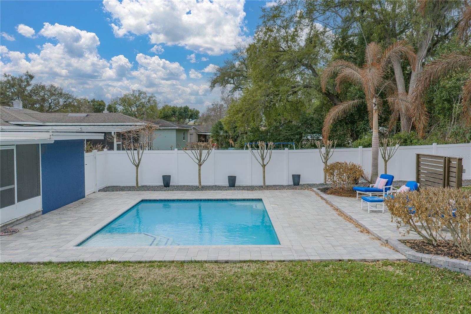 Image 42 of 69 For 1001 Euclid Avenue